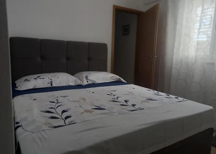 Lavanda Apartman Sevid